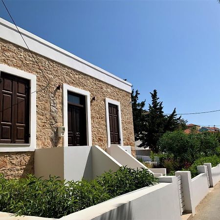 Villa Miranda Chalki Town 外观 照片