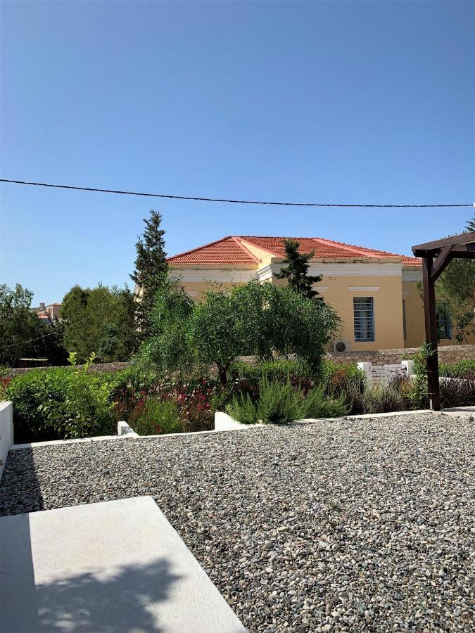 Villa Miranda Chalki Town 外观 照片